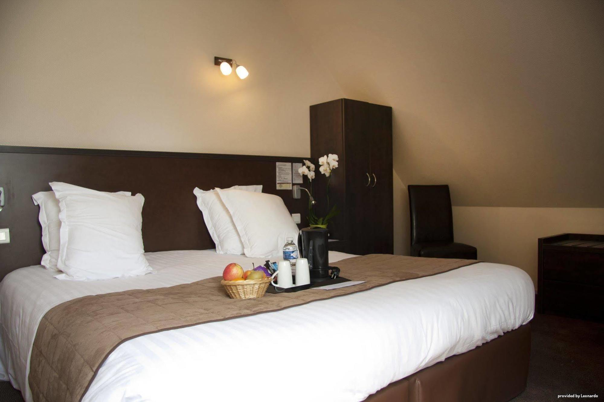 Kyriad Tours - Joué-lés-Tours Kültér fotó